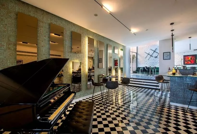 Riviera Hotel Beirut