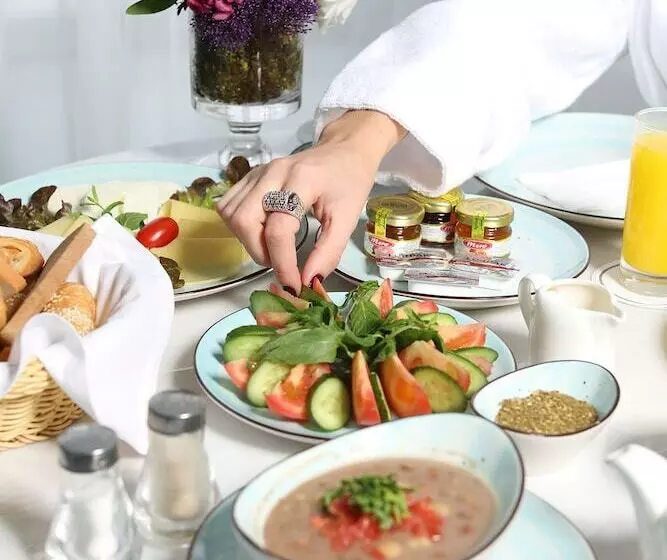 Riviera Hotel Beirut