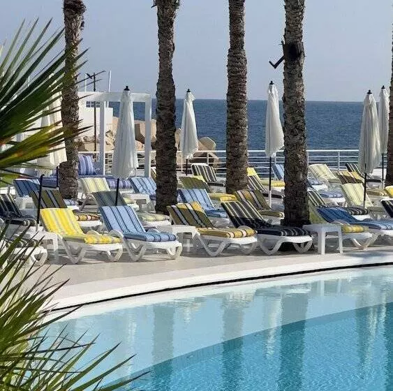 Riviera Hotel Beirut