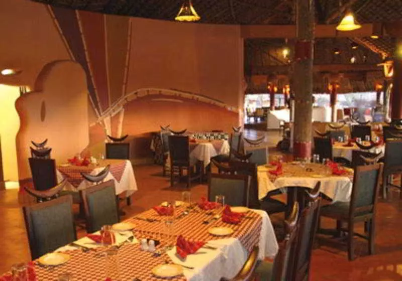 هتل Samburu Sopa Lodge