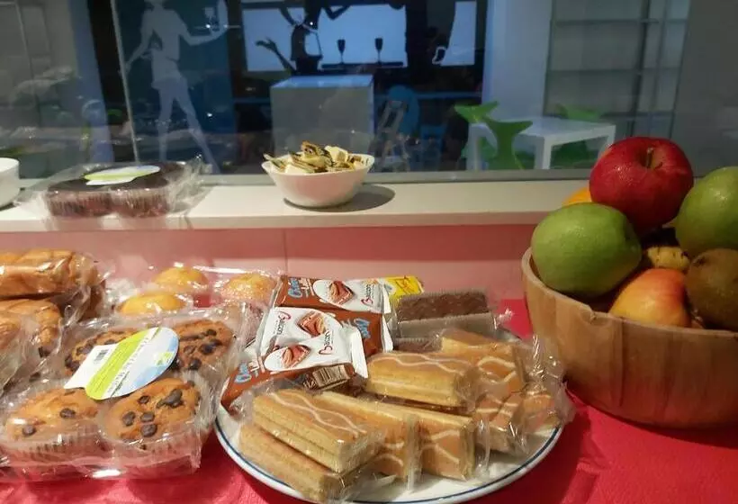 Day S Inn Hotel & Residence