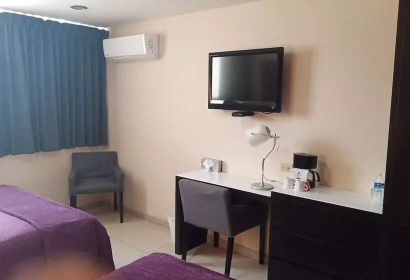 Baja Inn Hoteles Ensenada