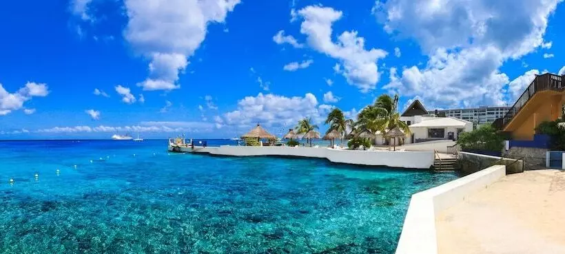 Casa Del Mar Cozumel Hotel & Dive Resort