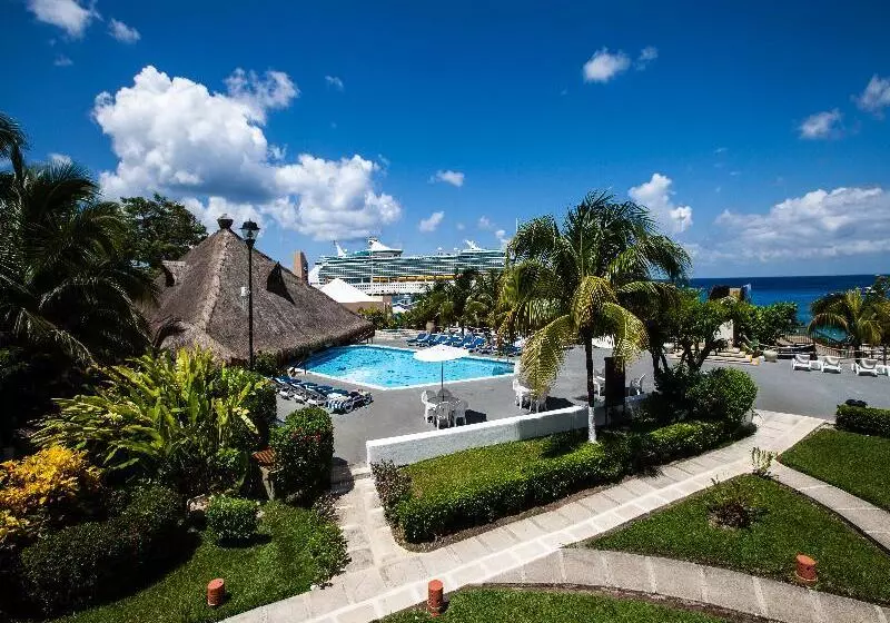 Casa Del Mar Cozumel Hotel & Dive Resort