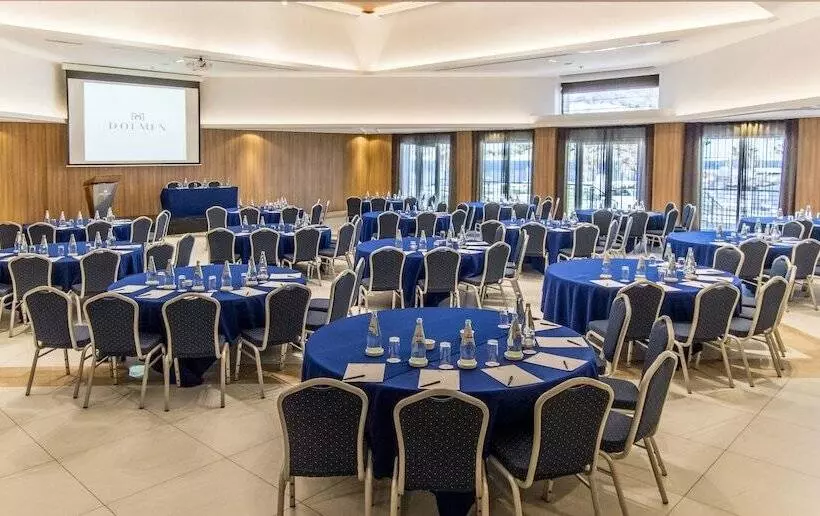 Szálloda Doubletree by Hilton Malta