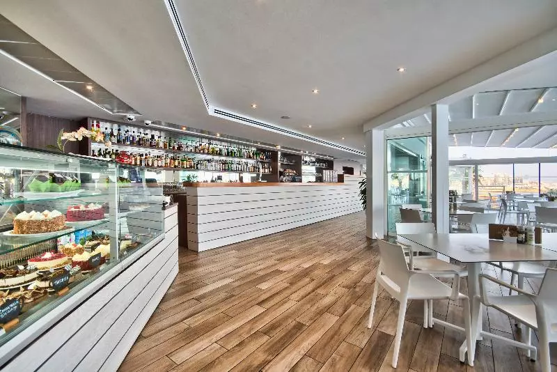 Szálloda Doubletree by Hilton Malta