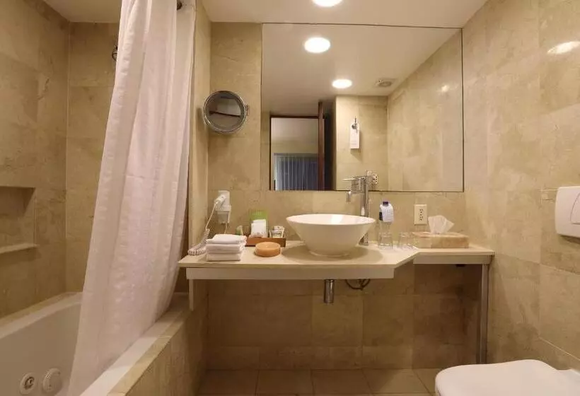 Отель Emporio Reforma