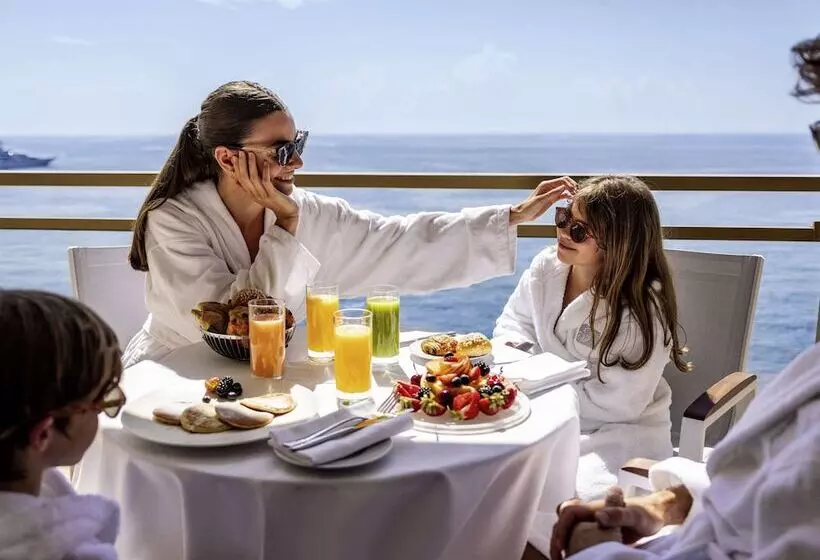 Hotel Fairmont Montecarlo