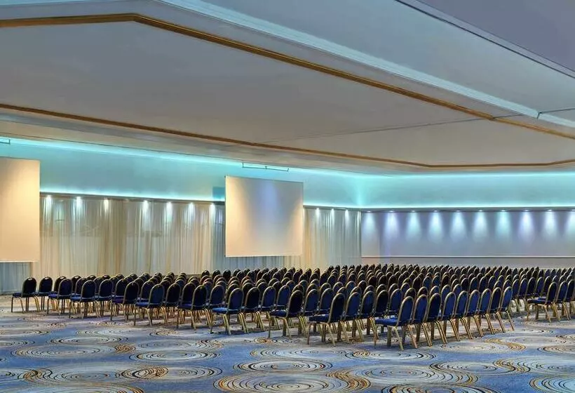 Hotel Fairmont Montecarlo