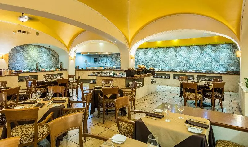 酒店 Holiday Inn Guadalajara Expo Plaza Del Sol, An Ihg