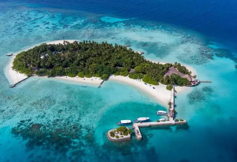 هتل Makunudu Island