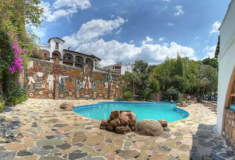 Posada De La Mision, Hotel Museo Y Jardin