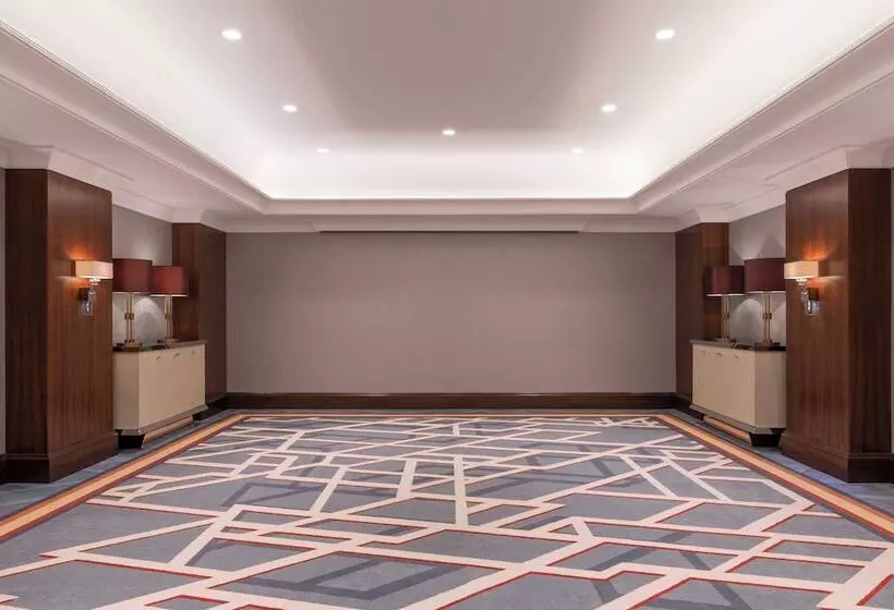 هتل Sheraton Oman