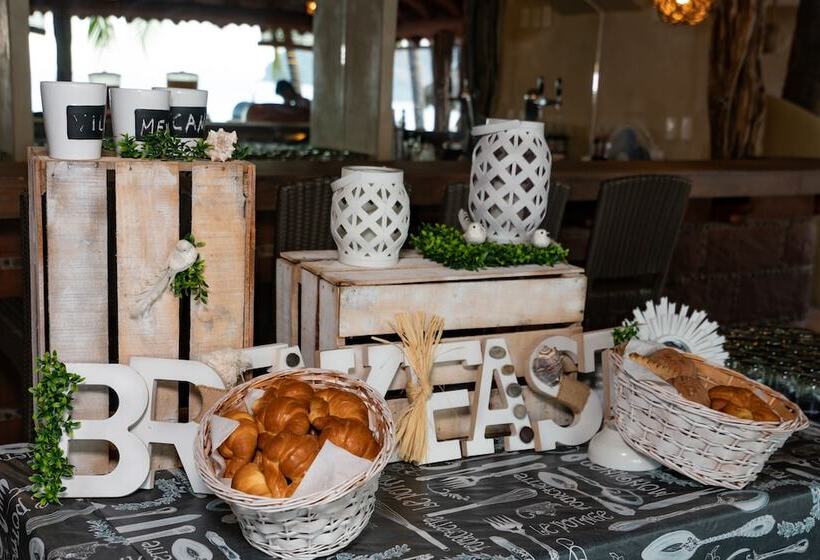 هتل Villa Mexicana