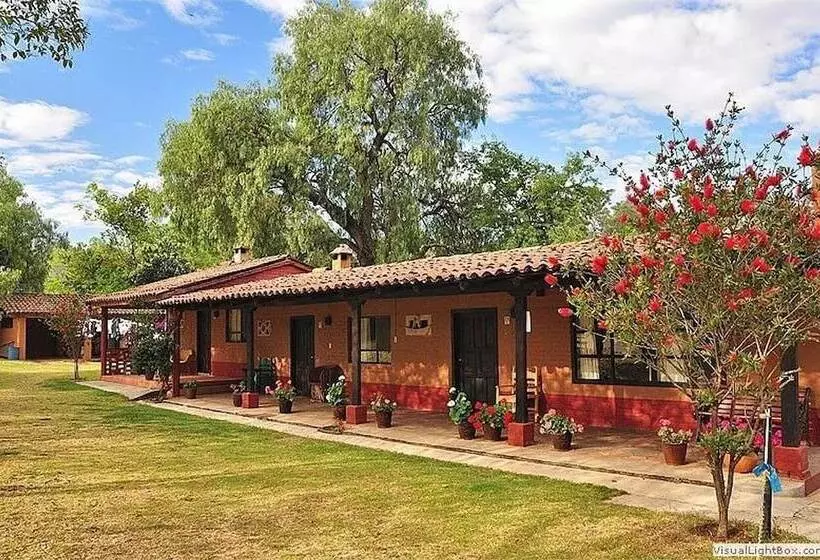 酒店 Villa Patzcuaro Garden