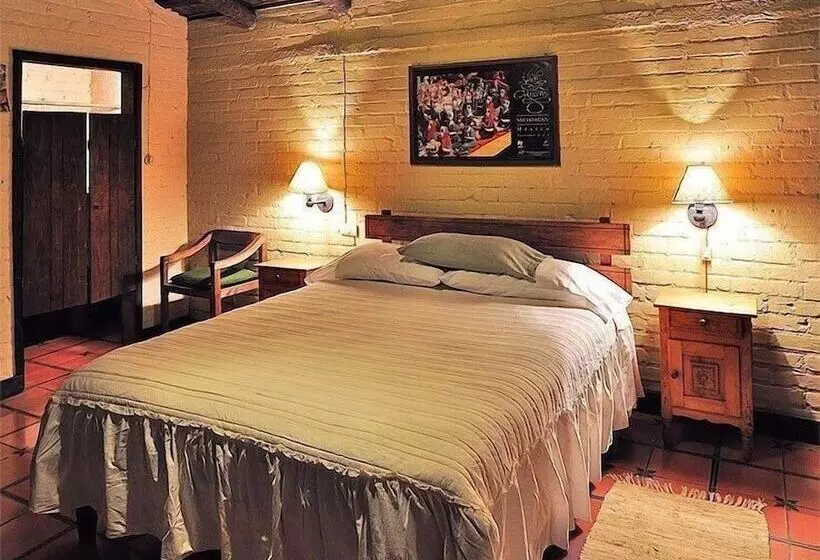 酒店 Villa Patzcuaro Garden