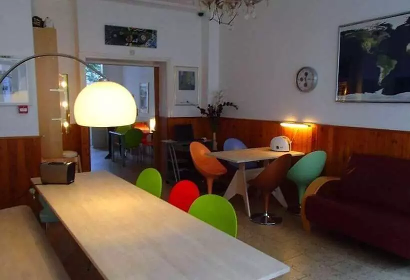 Bicycle Hotel Amsterdam