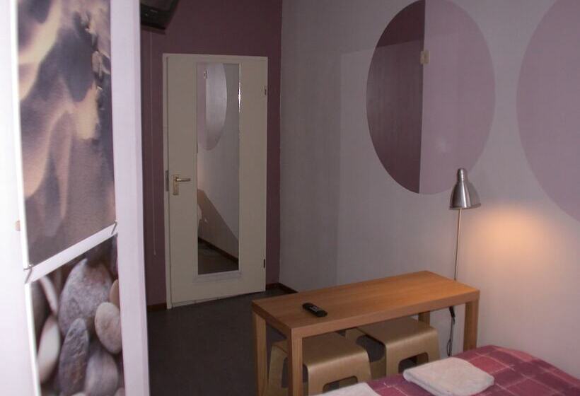 Bicycle Hotel Amsterdam