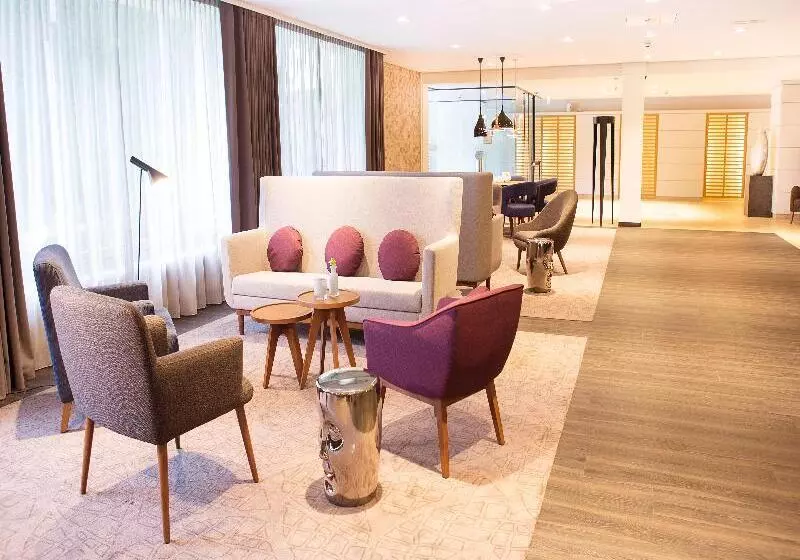 酒店 De Bilderberg