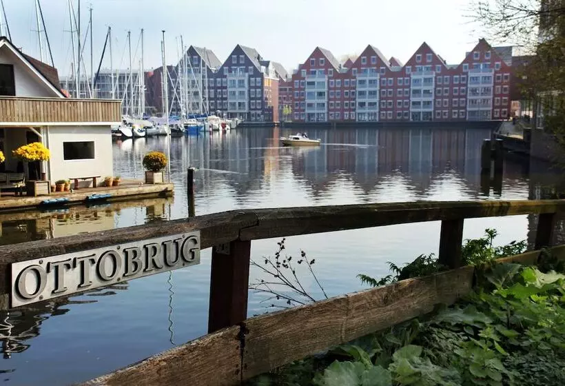 Отель De Magneet