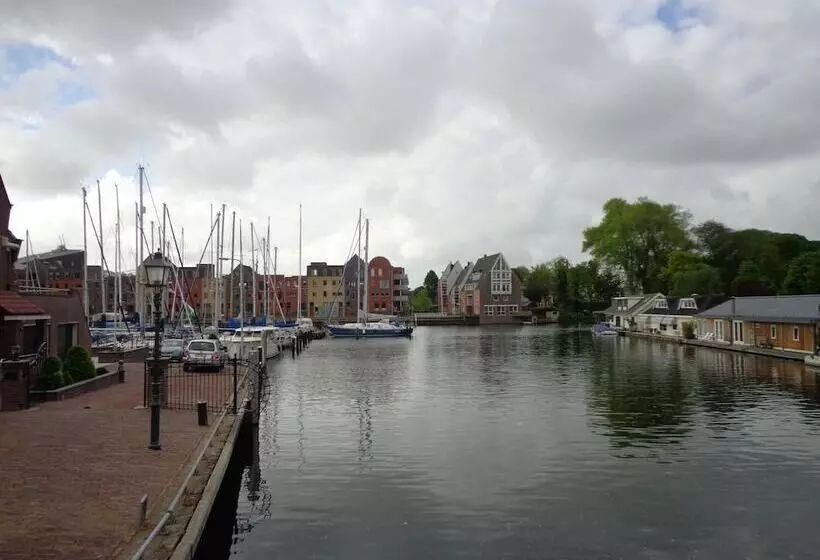 Отель De Magneet