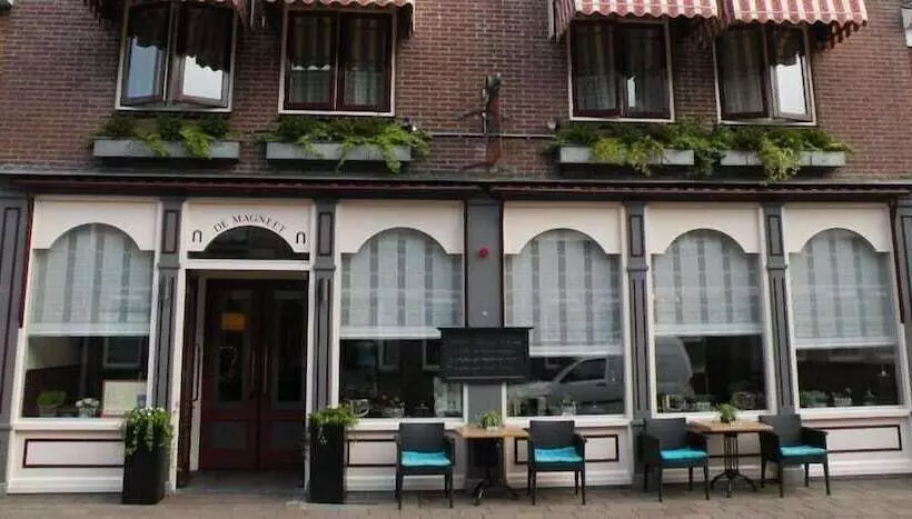Отель De Magneet