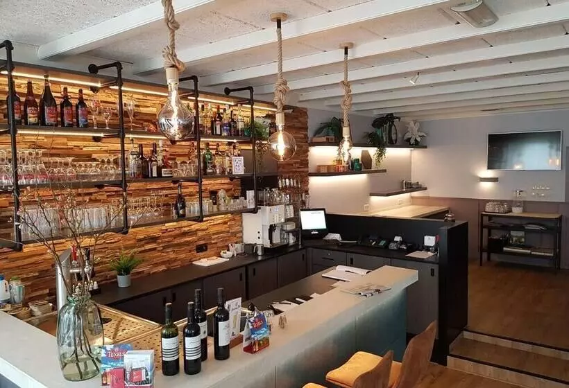 Отель De Magneet