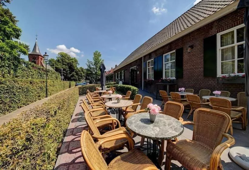 Hotelli De Postelse Hoeve