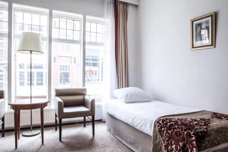 Отель Dikker & Thijs