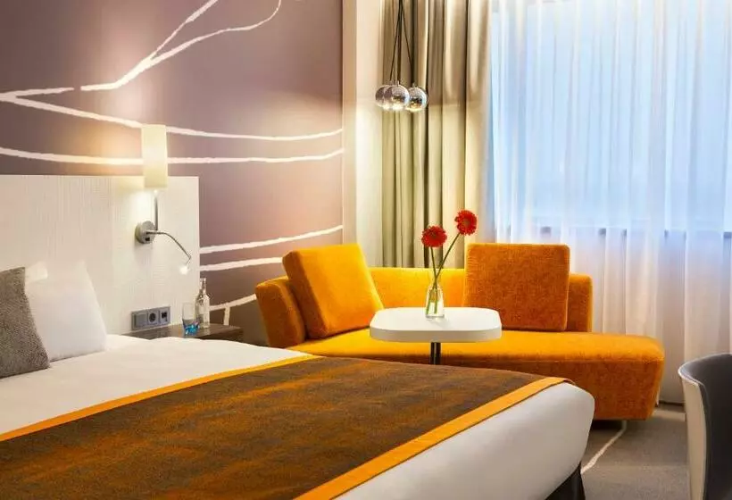 בית מלון כפרי Holiday Inn Amsterdam, An Ihg