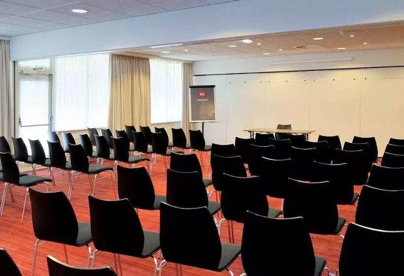 فندق Ibis Tilburg