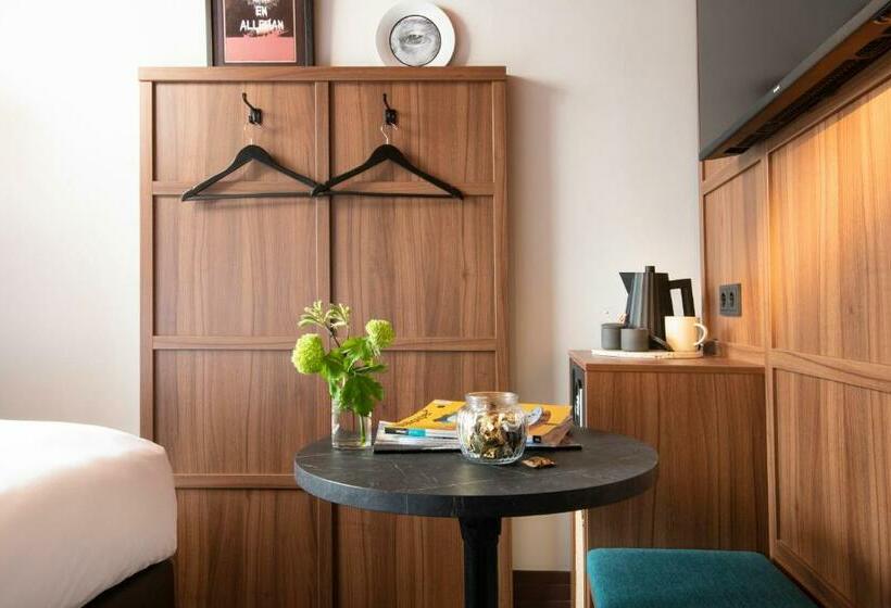 Hotel Jan Luyken Amsterdam