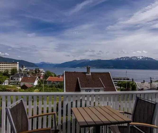 בית מלון כפרי Kringsjå