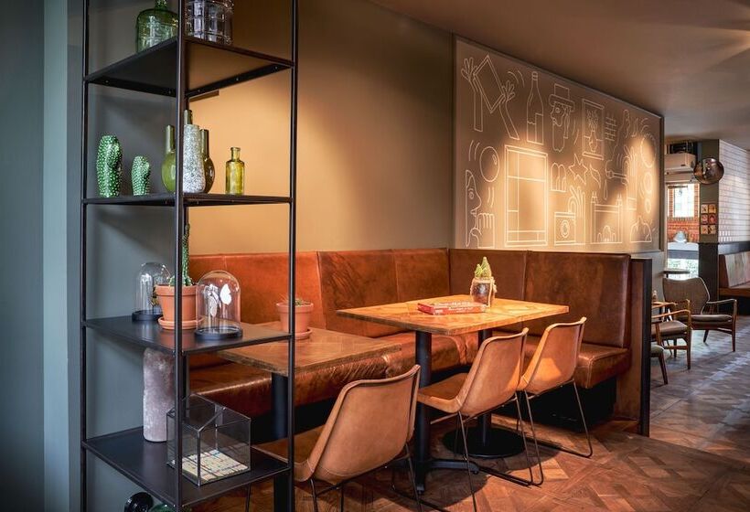 Max Brown Hotel Museum Square, Part Of Sircle Collection