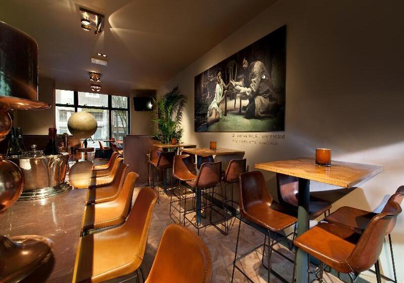 Max Brown Hotel Museum Square, Part Of Sircle Collection