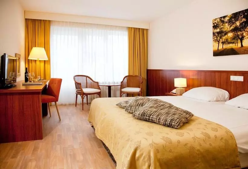 فندق Restaurant Ruyghe Venne