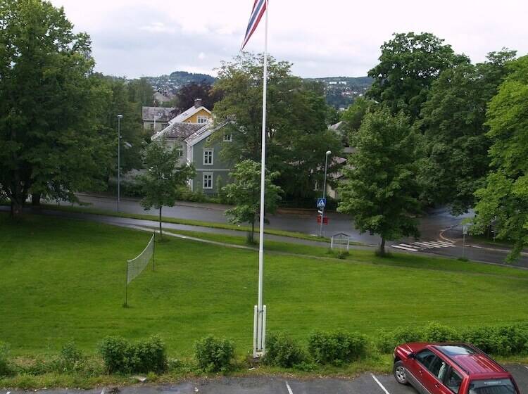 Singsaker Sommerhotell   Hostel