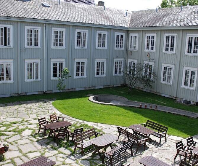 Singsaker Sommerhotell   Hostel