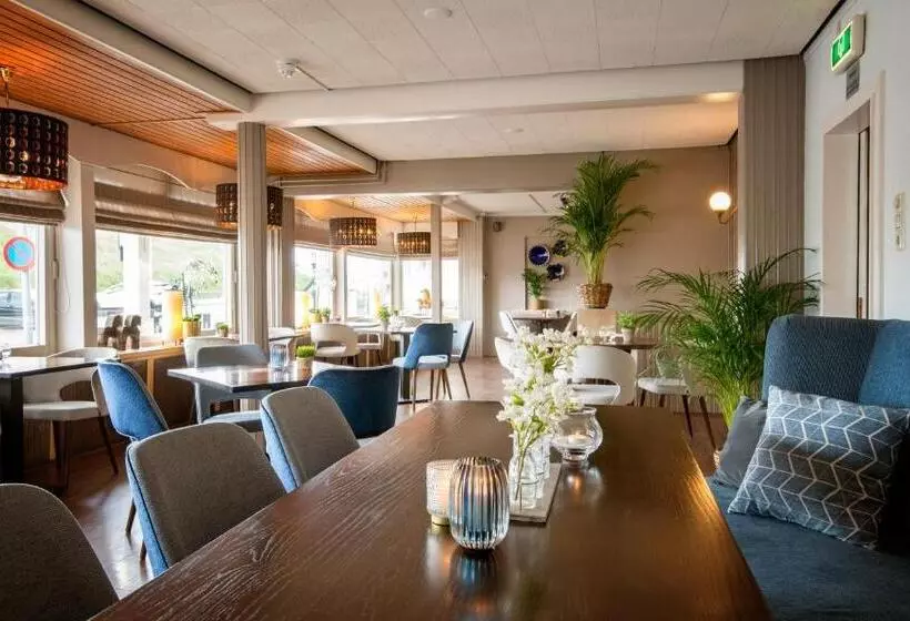 Strandhotel De Vassy