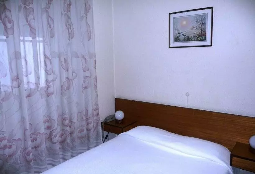 D. Carlos Residencial