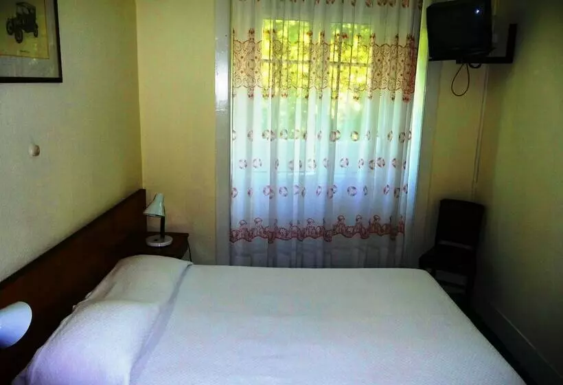 D. Carlos Residencial