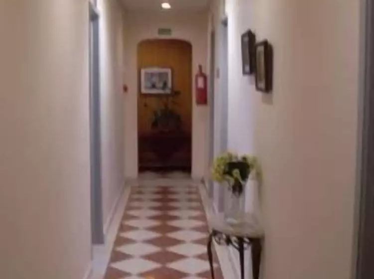 D. Carlos Residencial