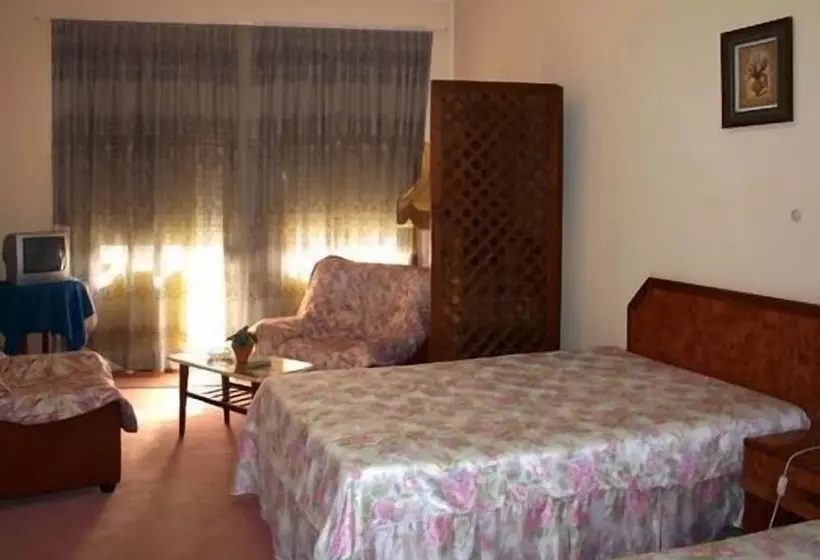 D. Carlos Residencial