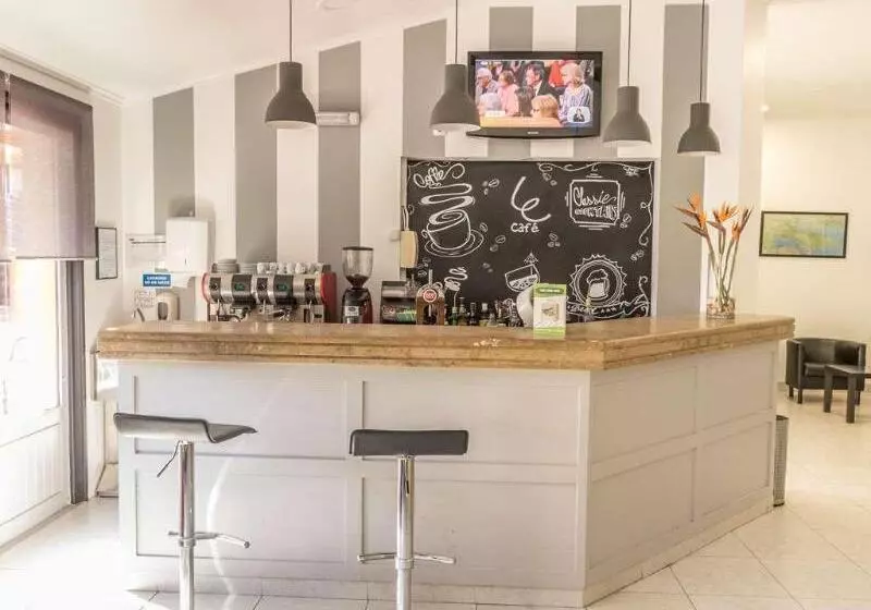 هتل Campanile Lisboa Sud - Setubal