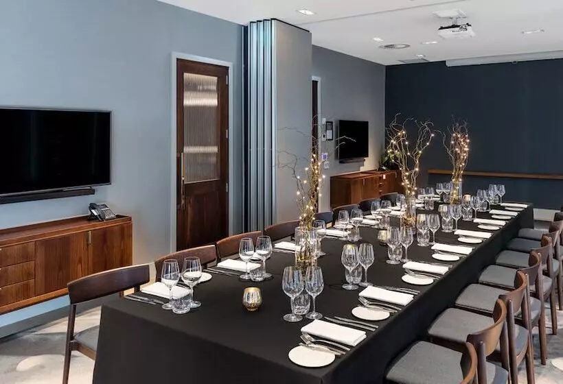 ホテル Crowne Plaza Christchurch, An Ihg