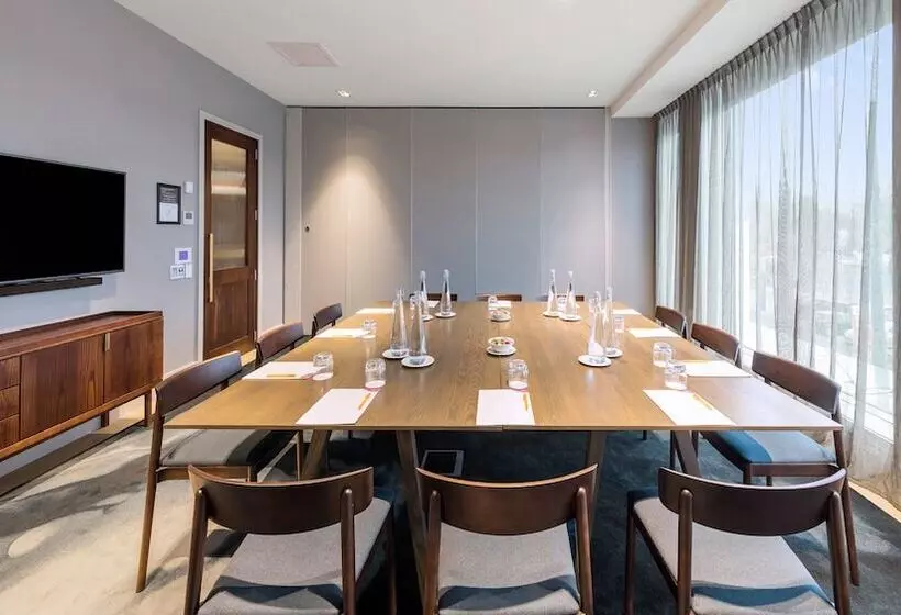 ホテル Crowne Plaza Christchurch, An Ihg