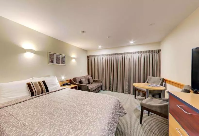 Отель Dunedin Leisure Lodge  Distinction