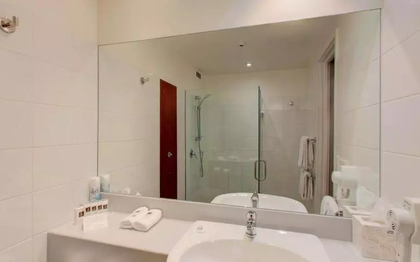 Отель Dunedin Leisure Lodge  Distinction