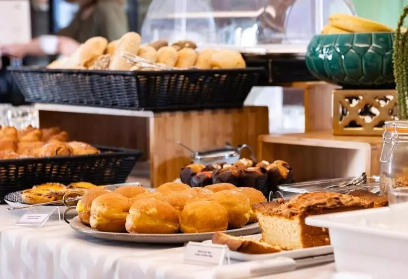 Отель Lis Batalha