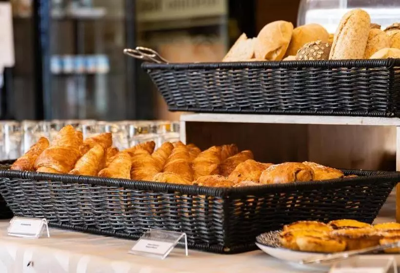 Отель Lis Batalha